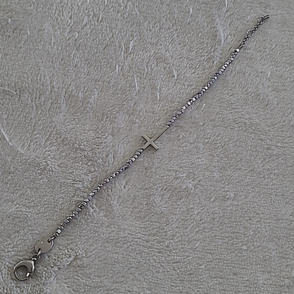 Fossil Silver Tone Cross Bracelet Beaded Chain Adjustable Crystal Accent Dainty - Picture 7 of 10